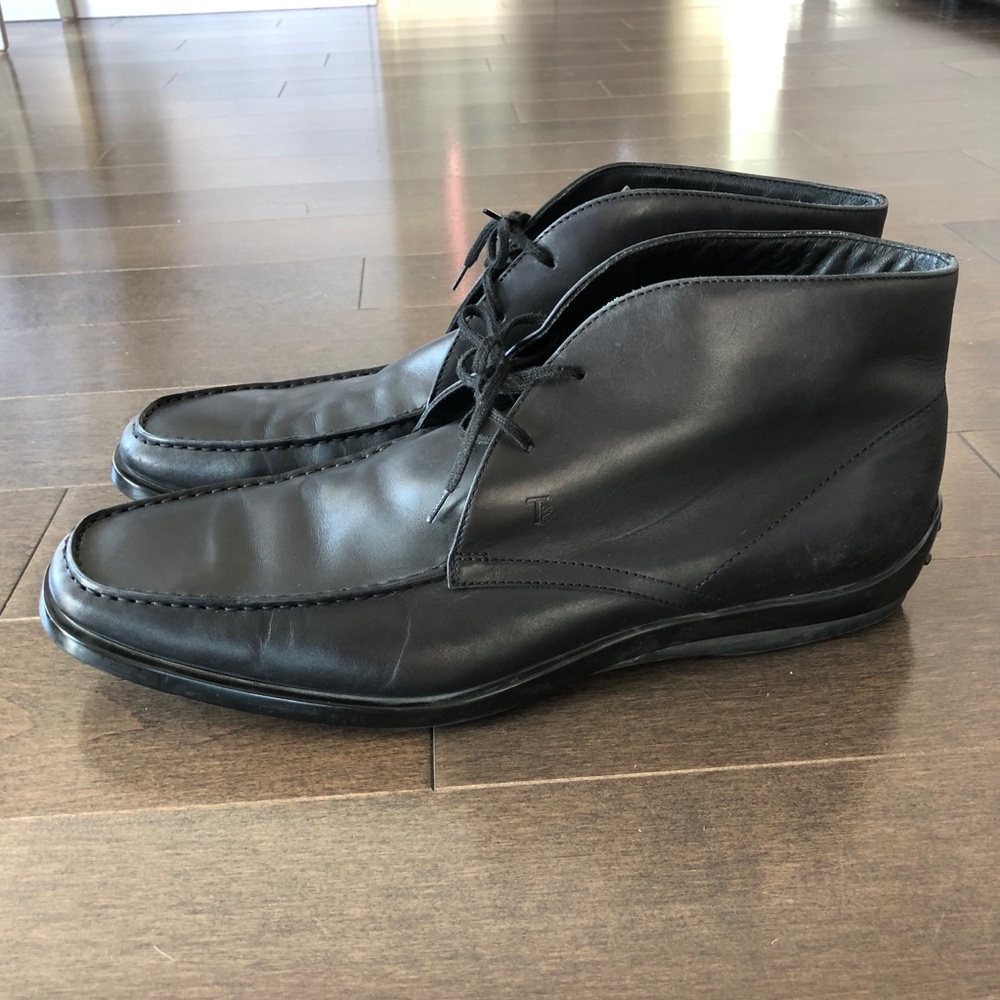 Tod’s Chukka Boots